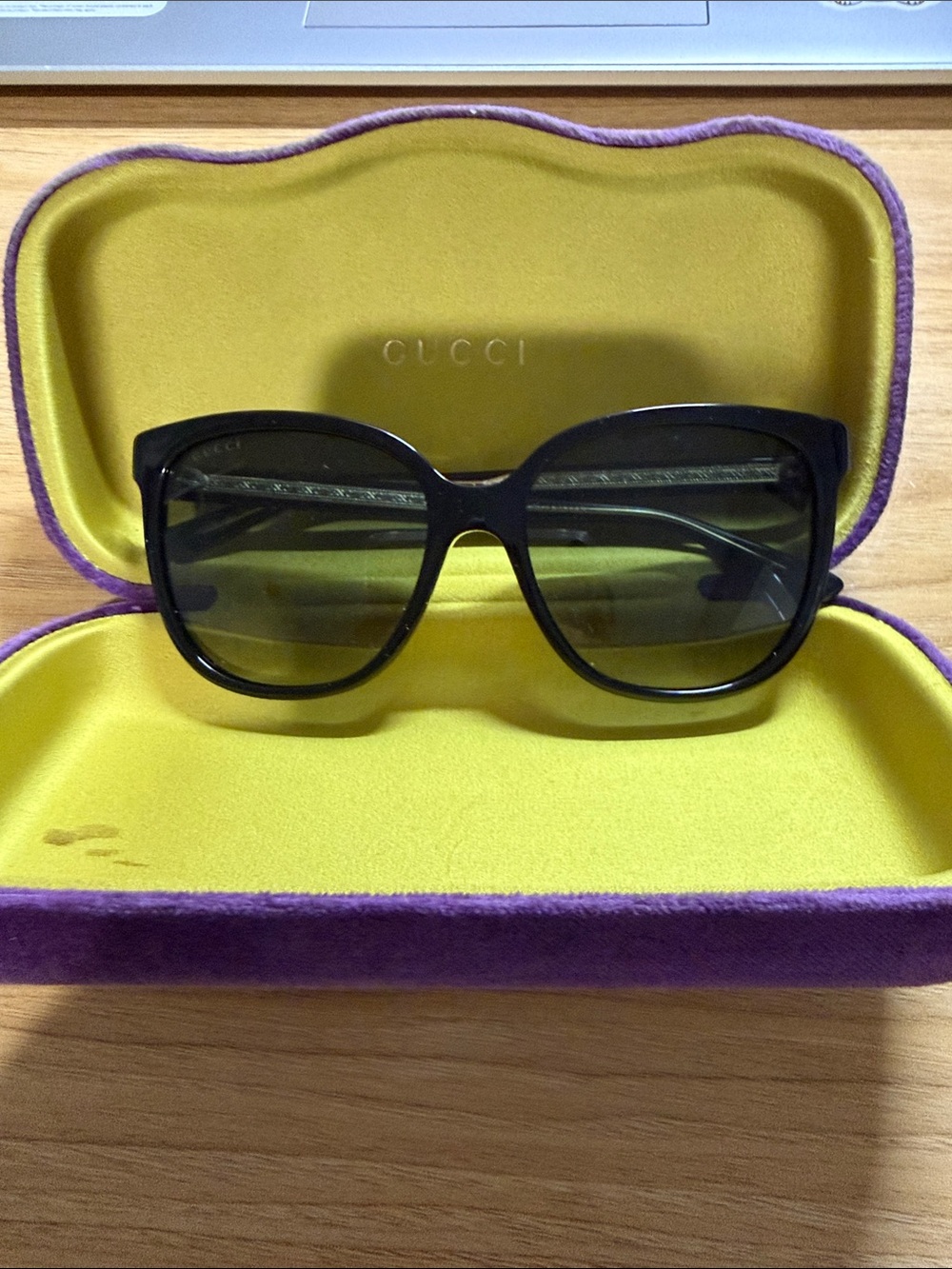Gucci Black Oversized Square Sunglasses with Green-Tinted Lenses